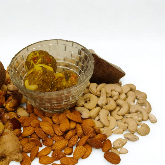 Buy Authentic Sonth Ke Laddu Online – Nourishing Support for New Mothers | Order Online